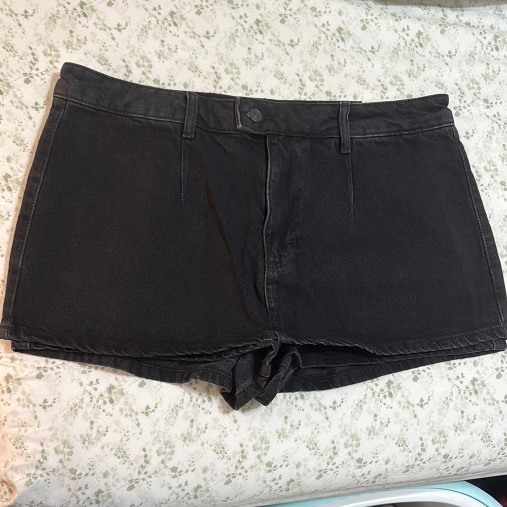 Free People Black Jean Shorts Sleek Design